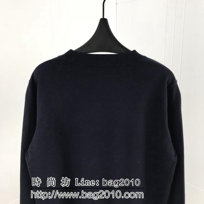 GUCCI古馳 18ss新款刺繡毛衣 官網同步 毛衣百分百羊毛成分 超厚實的一款 定位刺繡 ydi2635